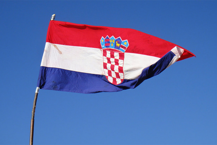 Čak 93 odsto Hrvata želi da ode iz zemlje