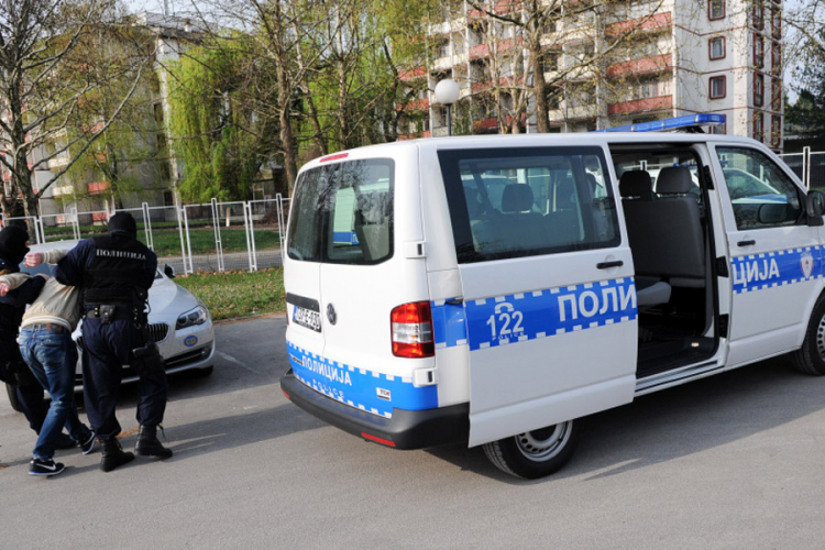 Policijska akcija u Prijedoru: Petoro uhapšenih zbog droge