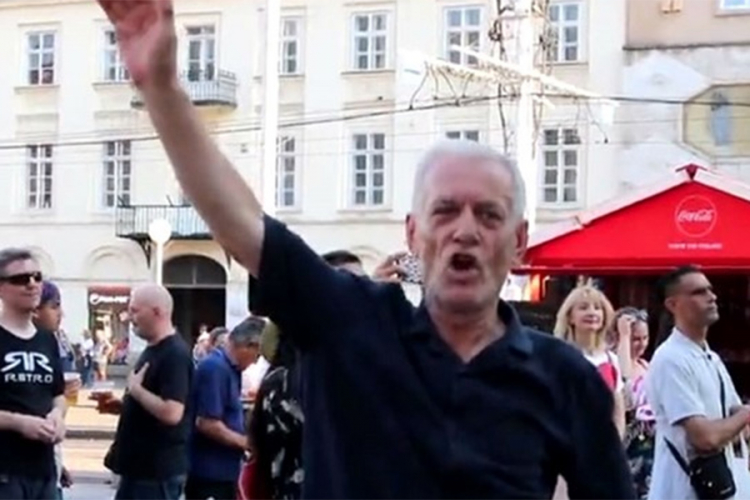 U centru Zagreba navijači dizali ruku u nacistički pozdrav