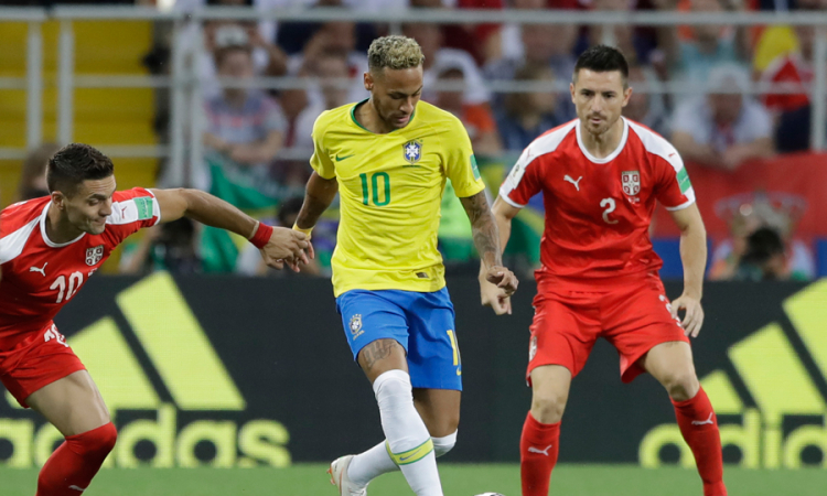 Srbija nemoćna, Brazil u osmini finala