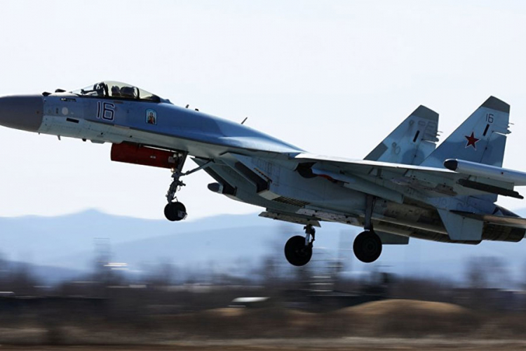 Rusija povukla veliki broj aviona, helikoptera i vojnika iz Sirije