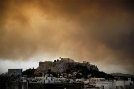 Grčka traži pomoć od EU za borbu s požarima