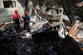 U požarima u Grčkoj 80 stradalih, spasioci traže nestale