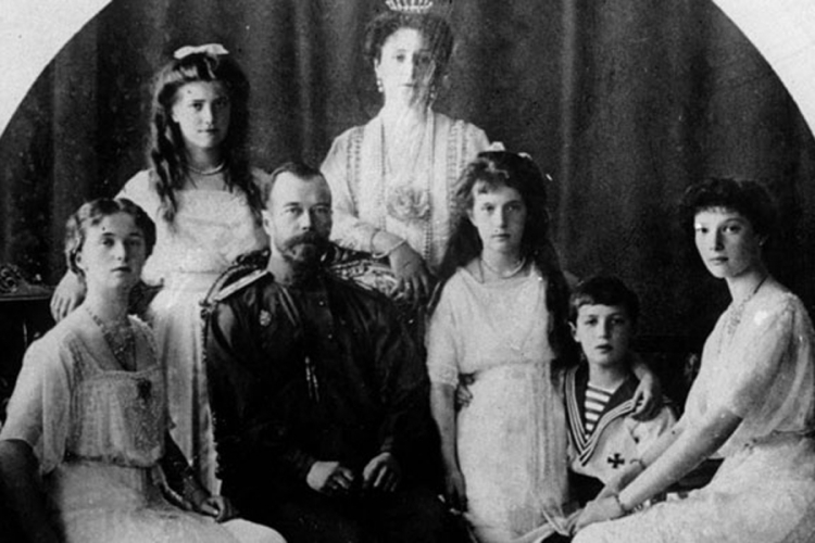 Razotkrivena misterija: Romanovi ritualno ubijeni?