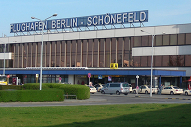 Berlinski aerodrom evakuisan zbog vibratora