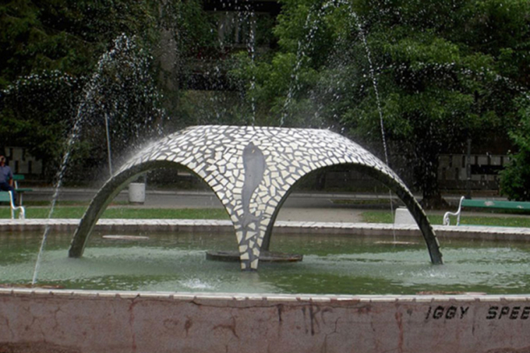 Vraćaju staru fontanu iz parka “Petar Kočić”