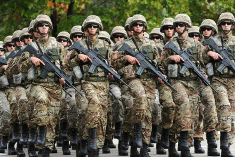 Crnogorska vojska od danas obezbjeđuje granicu sa Albanijom