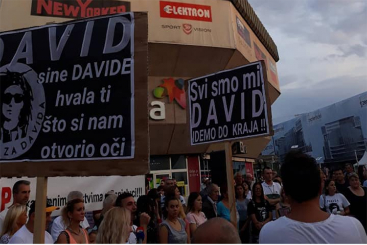 Građani na Trgu žele istinu o smrti Davida Dragičevića