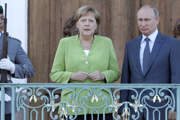 Merkel: Nastaviti potragu za rješenjem ukrajinske krize