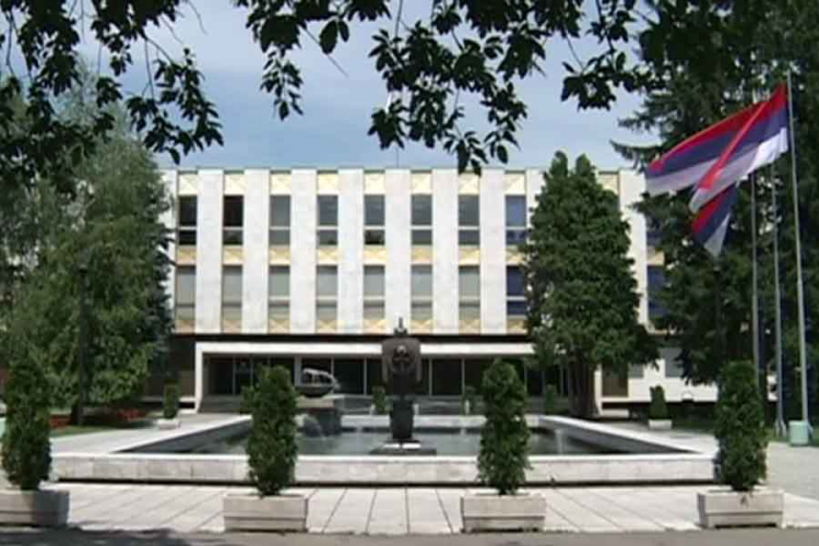 Stigao zahtjev opozicije za posebnu sjednicu parlamenta Srpske