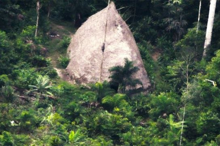 U Amazonu snimljeno izolovano pleme