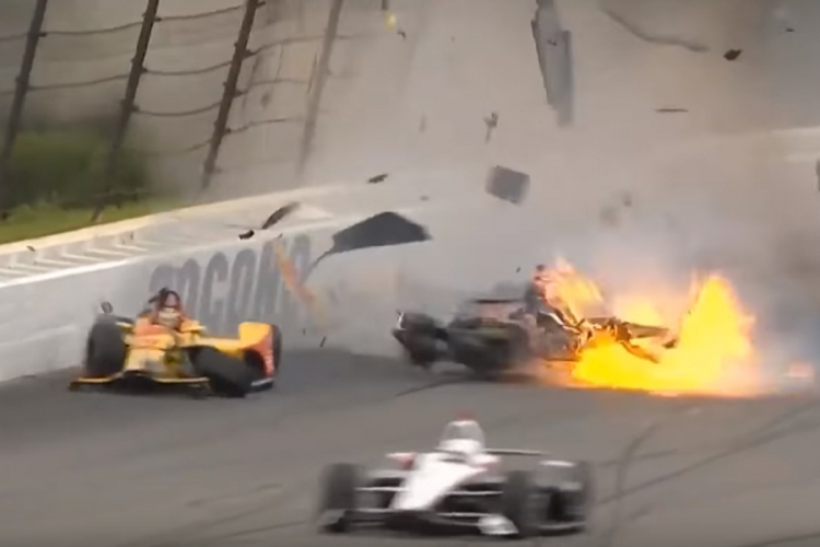 Stravična nesreća na IndyCaru