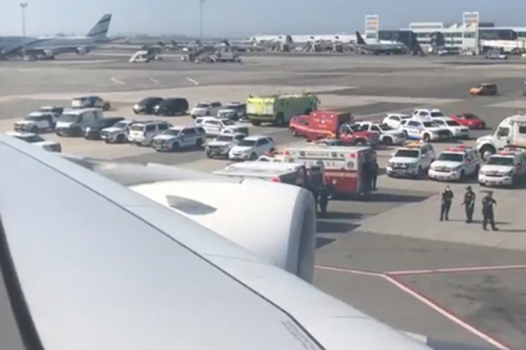 Otkriven uzrok drame u avionu na letu Dubai-Njujork