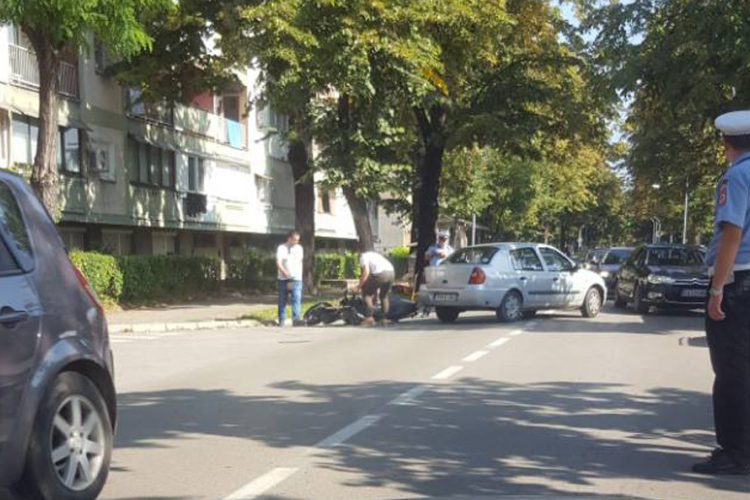 Sudarili se motocikl i auto u Banjaluci