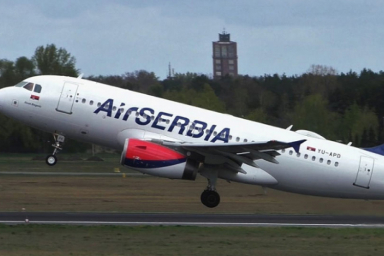 Avion "Er Srbije" sletio u Hurgadu i vraća se za Beograd