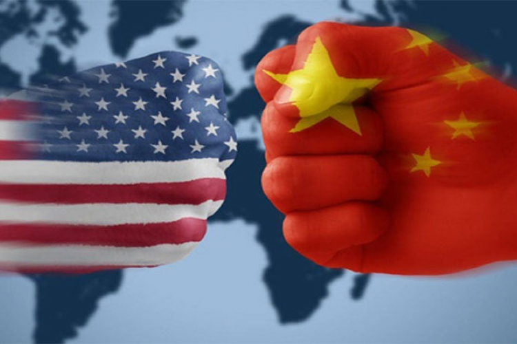 Kina uzvraća udarac: Komandant mornarice ne ide u SAD