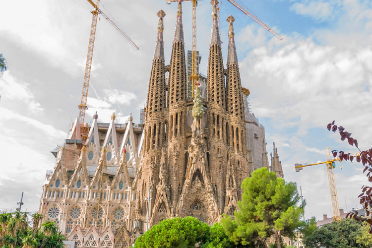Gaudijeva Sagrada Familija bez građevinske dozvole