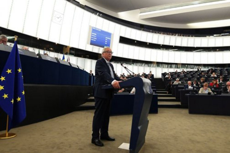 Junker: Britanci neinformisani, misle da EU napušta njih