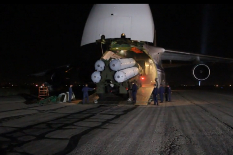 Objavljen snimak isporuke S-300 Siriji
