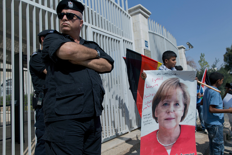 Merkelova doputovala u Izrael