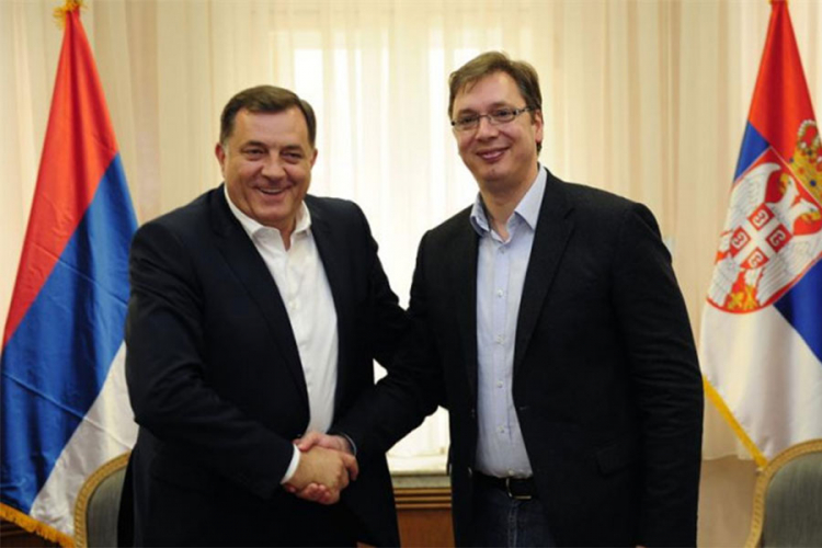 Dodik pisao Vučiću: Odgodite posjetu