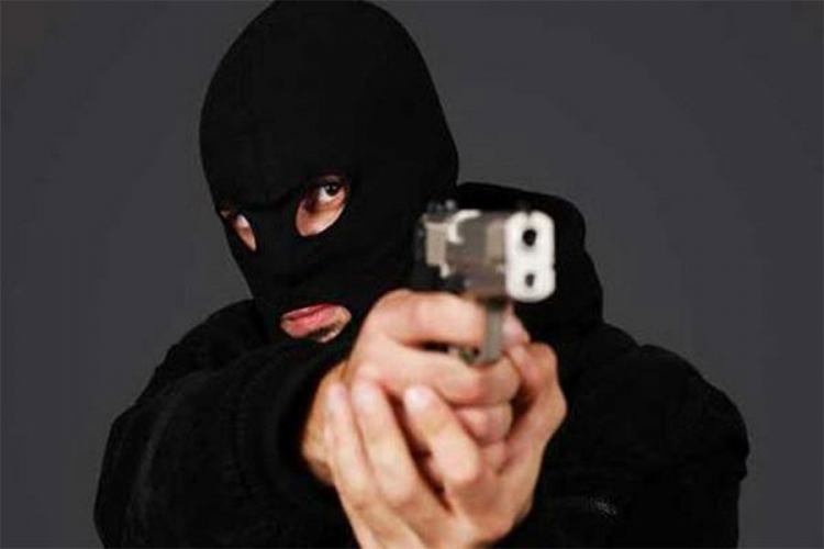 Maskirani napadači opljačkali banku u Mostaru