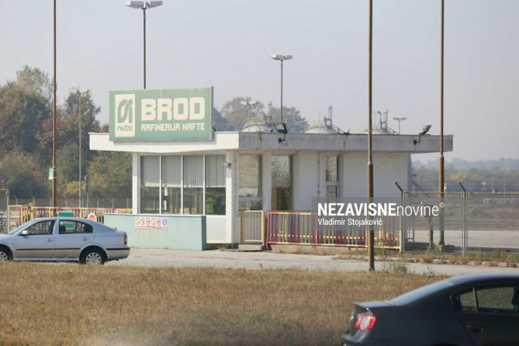 Ekipa "Nezavisnih" u Brodu: Pucala stakla na kilometar i po od rafinerije