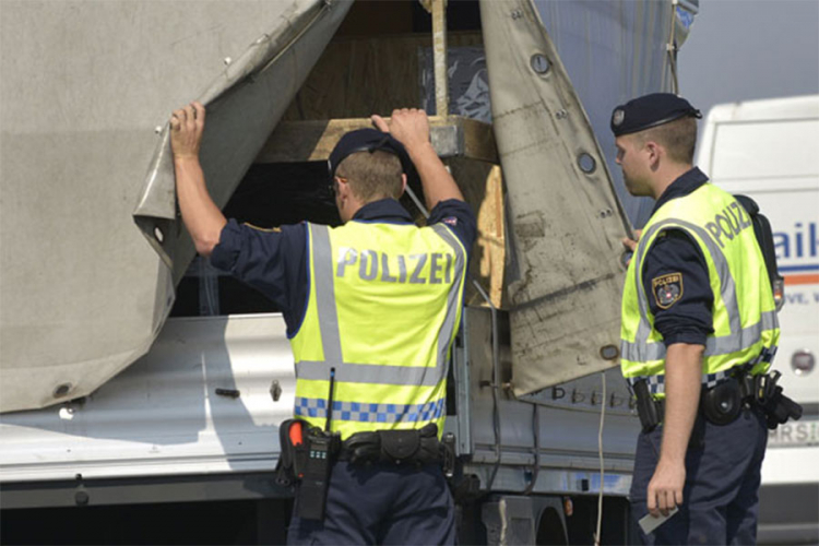 Austrija najavljuje produženje kontrola na granici