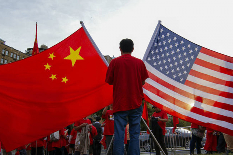 Peking se ne miješa u američku politiku