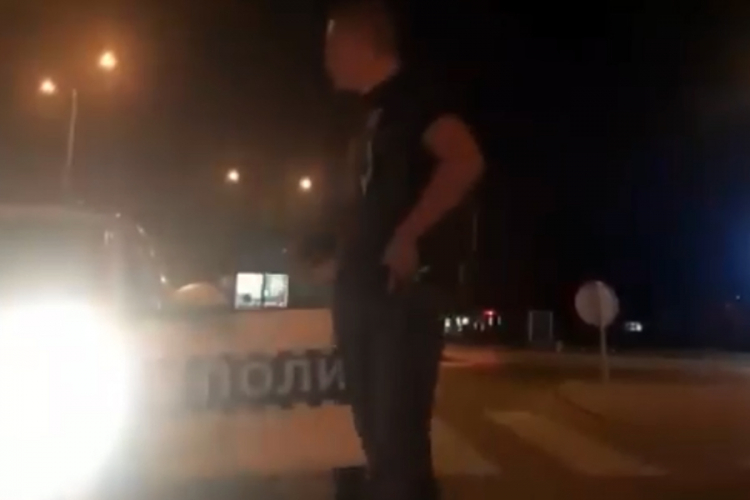 Policajac zaprijetio vozaču: Kad te 'zaždijem' iza ušiju