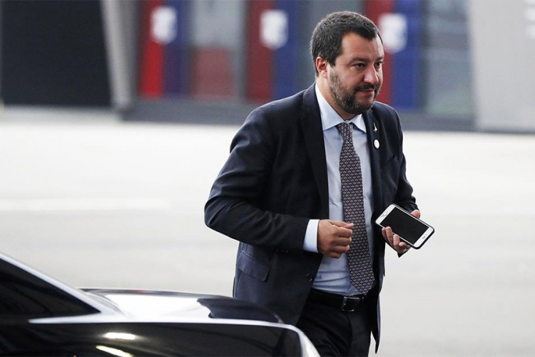 Salvini: Zbogom Merkel, Šulc i Junker