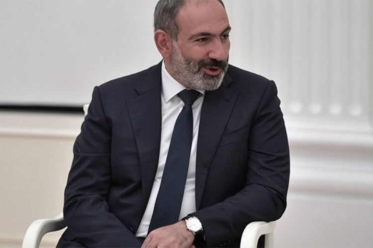 Premijer Jermenije podnio ostavku