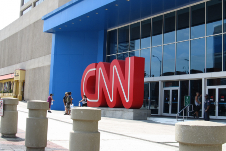 Zbog sumnjivog paketa evakuisana zgrada CNN-a