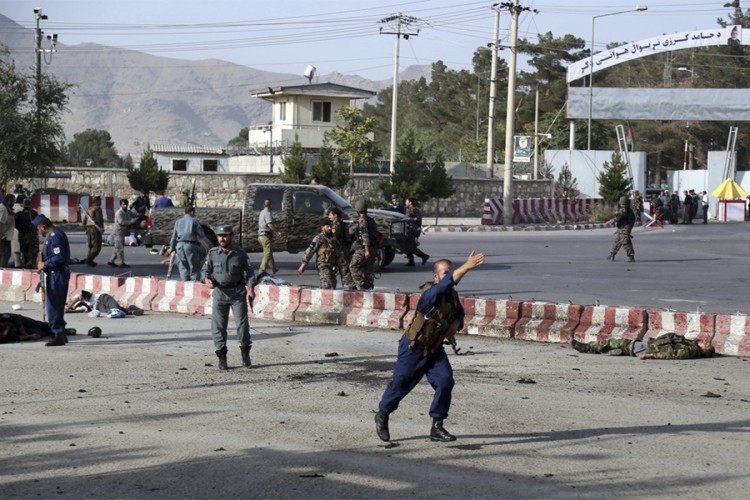 Samoubilački napad u centru Kabula, šest osoba ubijeno
