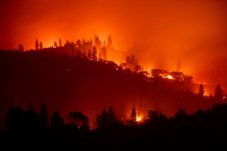 Nezaustavljivi požari divljaju Kalifornijom: Desetine mrtvih, stotine nestalih