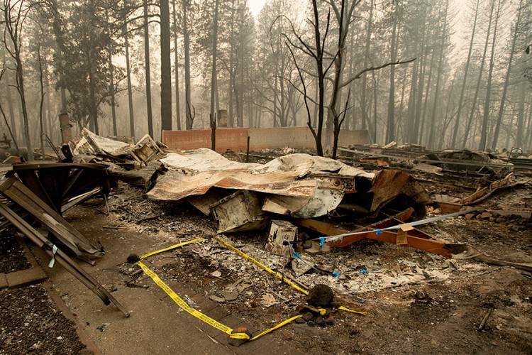Broj žrtava požara u Kaliforniji porastao na 56, 130 nestalo