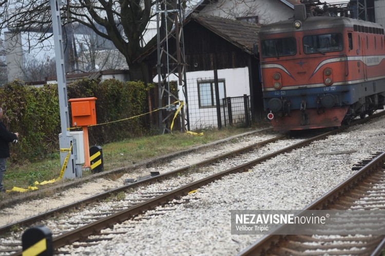 Detalji nesreće kod željezničke stanice u Banjaluci: Zgazio ga voz dok je spavao na pruzi?