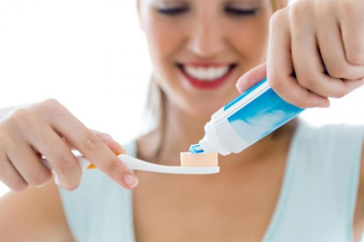 Greška koja pri pranju zuba poništava učinak zubne paste