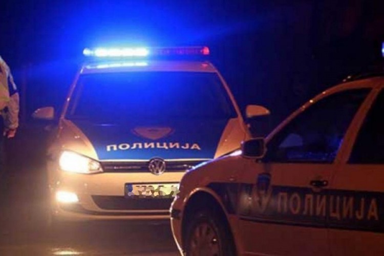 Muškarac poginuo u slijetanju auta kod Bratunca