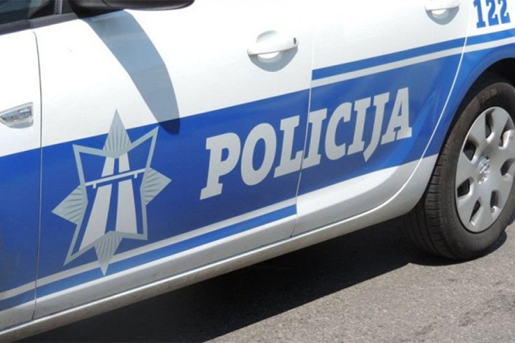 Mladić uhapšen jer je pucao u policajce u Herceg Novom
