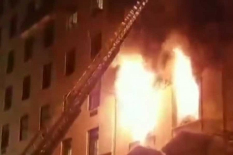 Četiri osobe povrijeđene u požaru u zgradi misije Srbije u UN