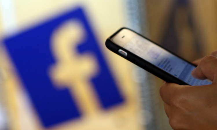 Skandal za skandalom: Facebook dozvoljavao kompanijama da čitaju poruke korisnika
