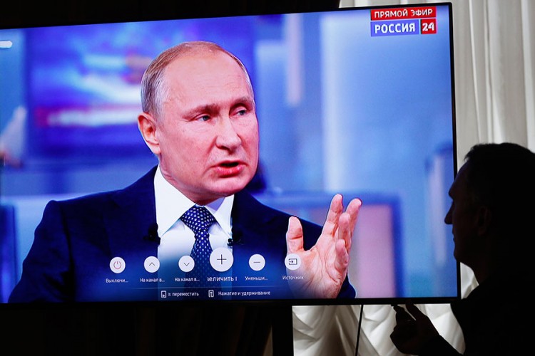 Putin "oči u oči "sa 1.700 novinara