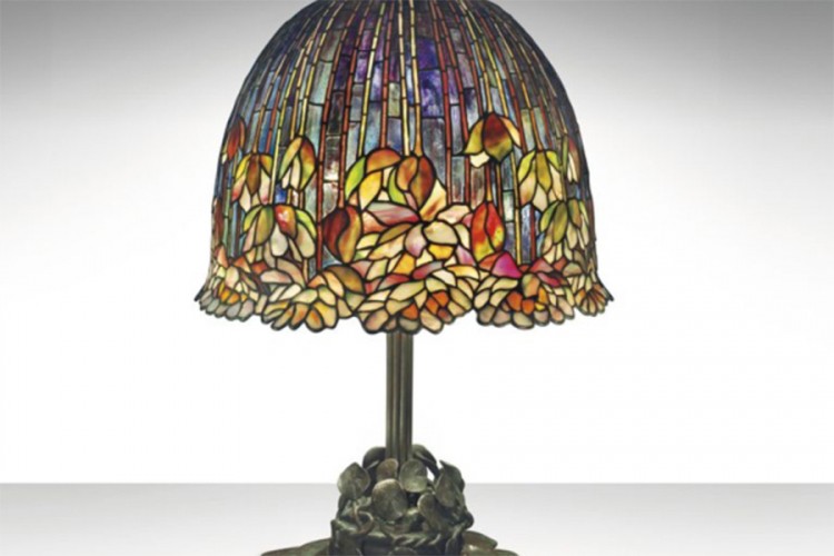 Tiffany lampa prodata za više od tri miliona $