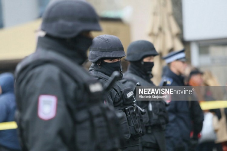Stefanović: Skandalozne tvrdnje da je policija Srbije bila u Banjaluci