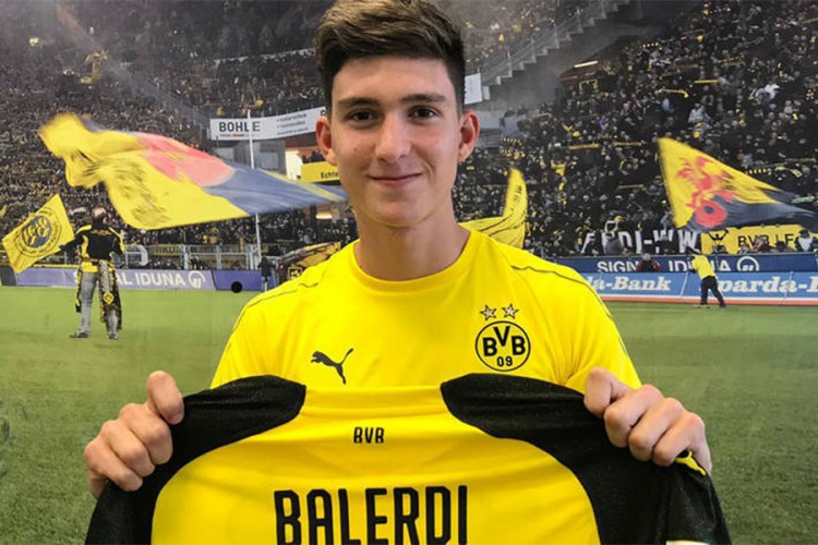 Borusija Dortmund iz Boka Juniorsa dovela 19-godišnjeg Balerdija
