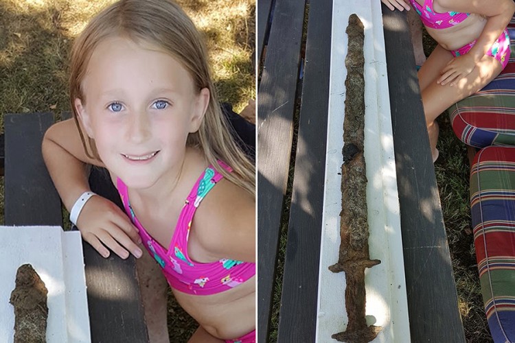 Švedska nagradila djevojčicu koja je pronašla mač