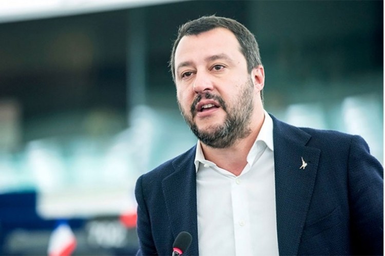 Salvini prijeti: Sudski ću goniti spasioce migranata