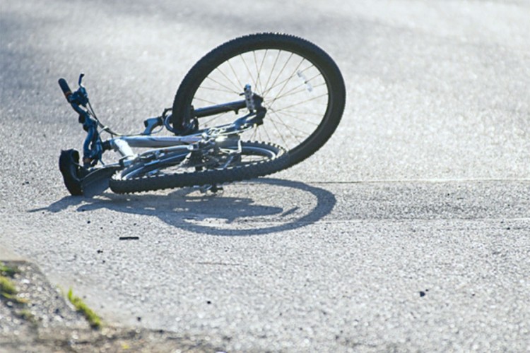 Teško povrijeđen biciklista u Prijedoru