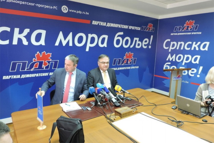 PDP osudio namjeru SDA o promjeni imena Republike Srpske